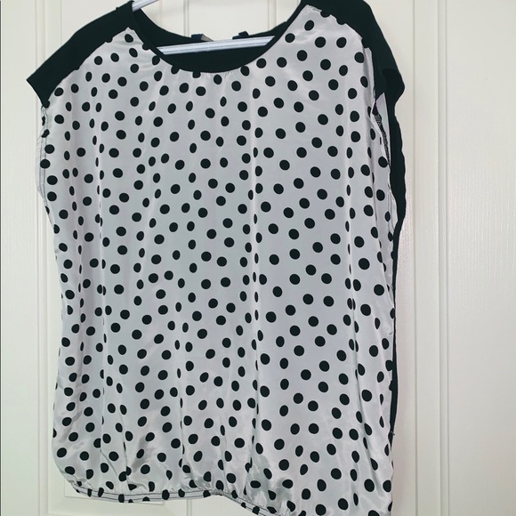 B/W polka dots satin business casual - Picture 1 of 4
